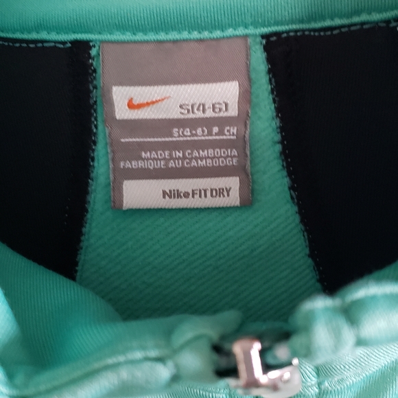 EUC Vintage style Nike jacket - Picture 4 of 8